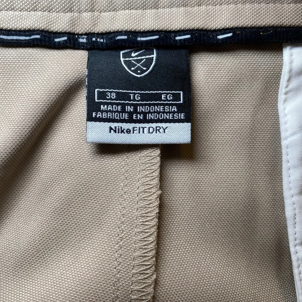 Nike Golf Dri-FIT Performance Golf Shorts Men's 38‎ Beige Khaki Flat Front